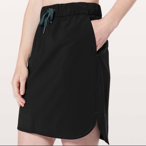 NWT Lululemon Athletica On The Fly Black Skirt 2 - Picture 4 of 10